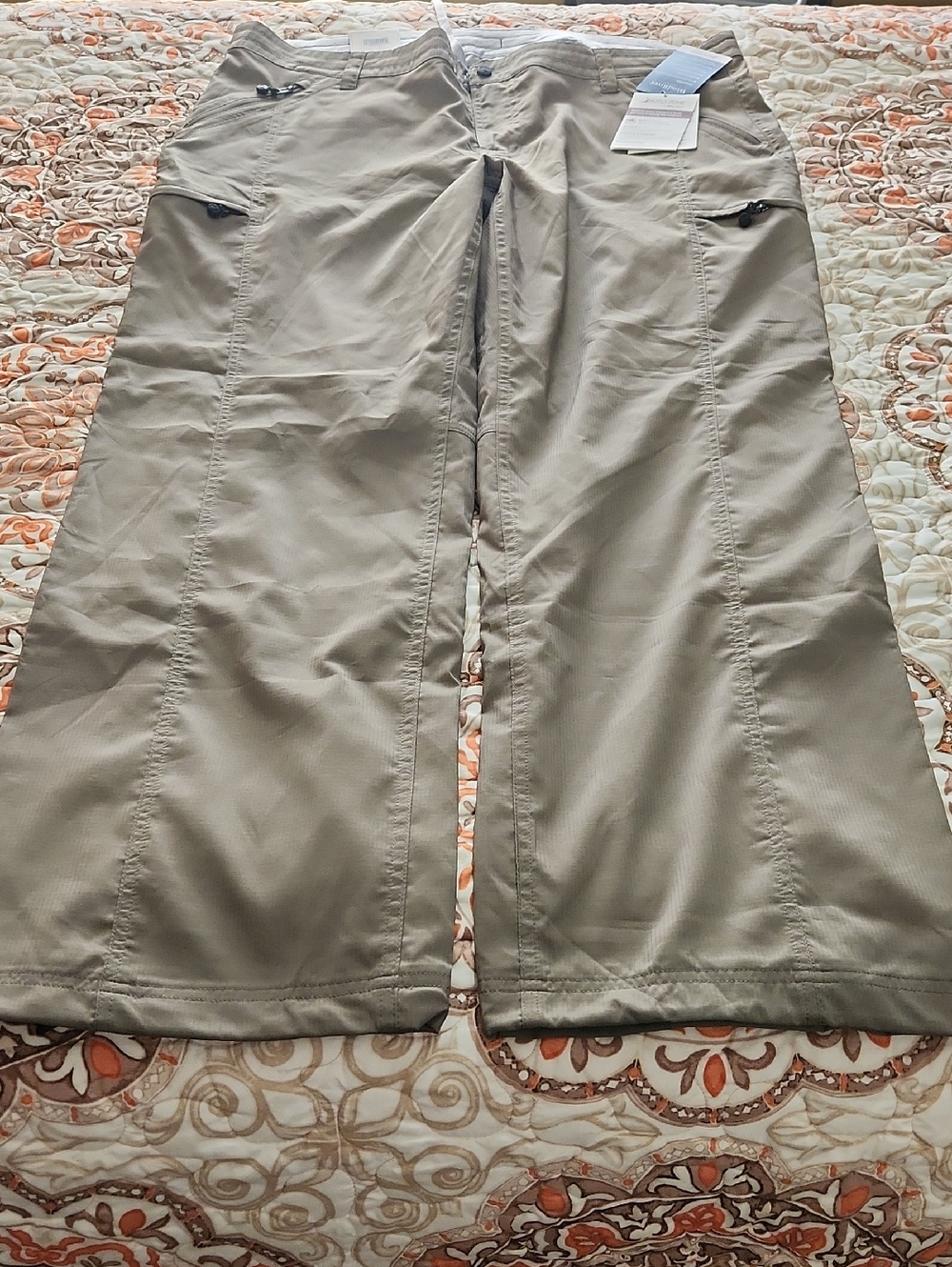 Womens Hiking Straight-Leg Pants in Light Khaki Windriver 18x32